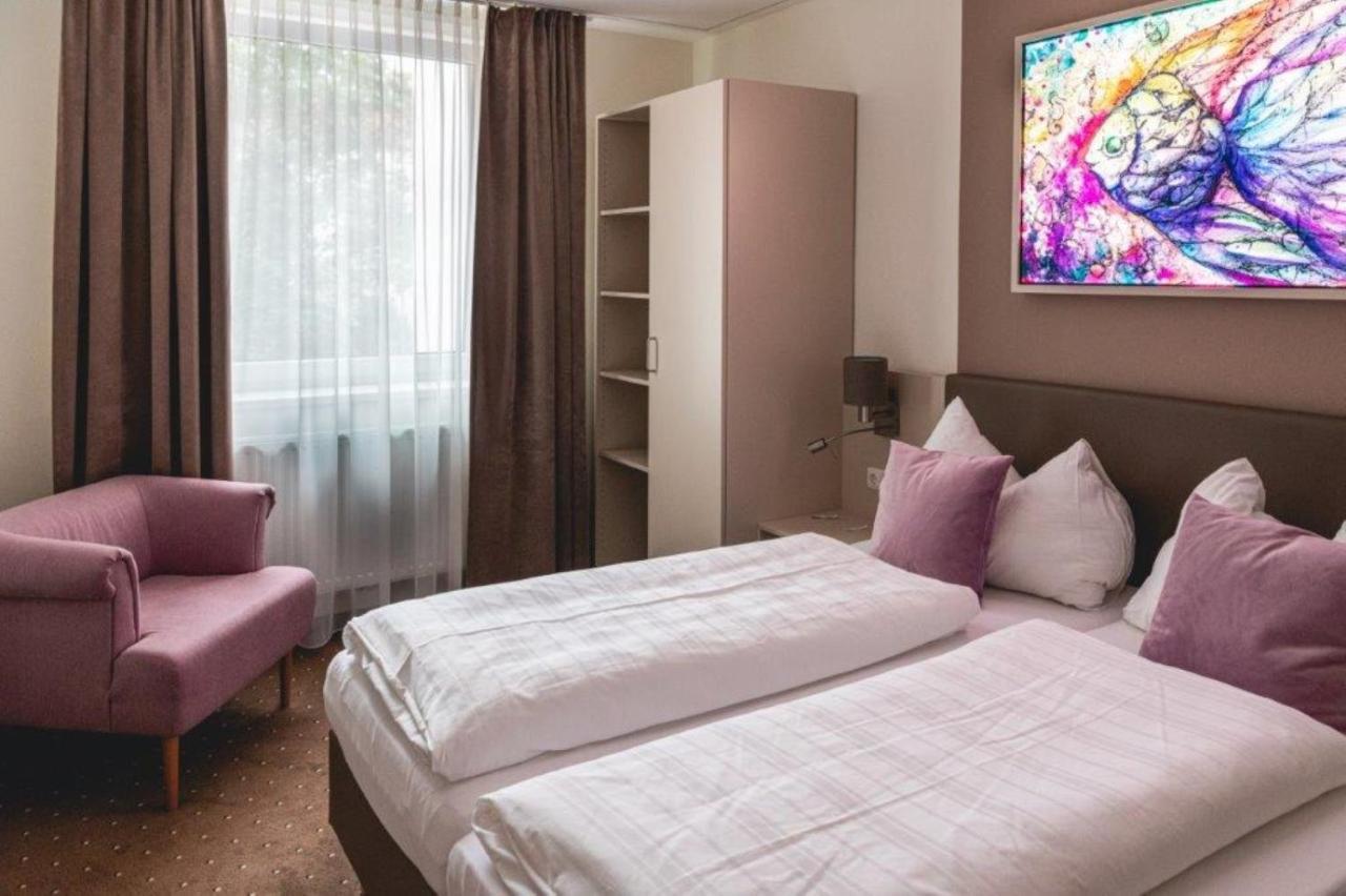 Hotel Lokomotive Линц Екстериор снимка