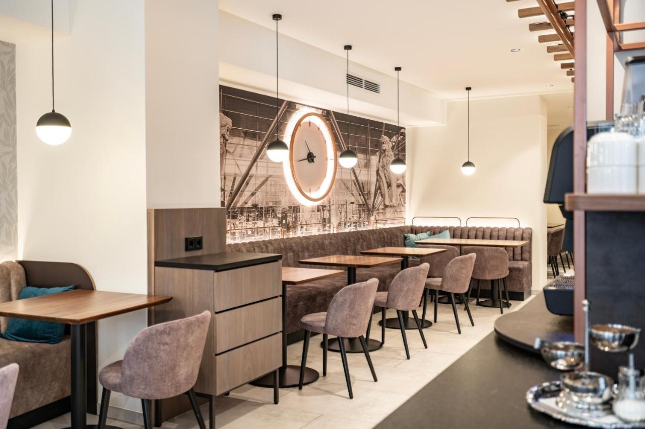 Hotel Lokomotive Линц Екстериор снимка